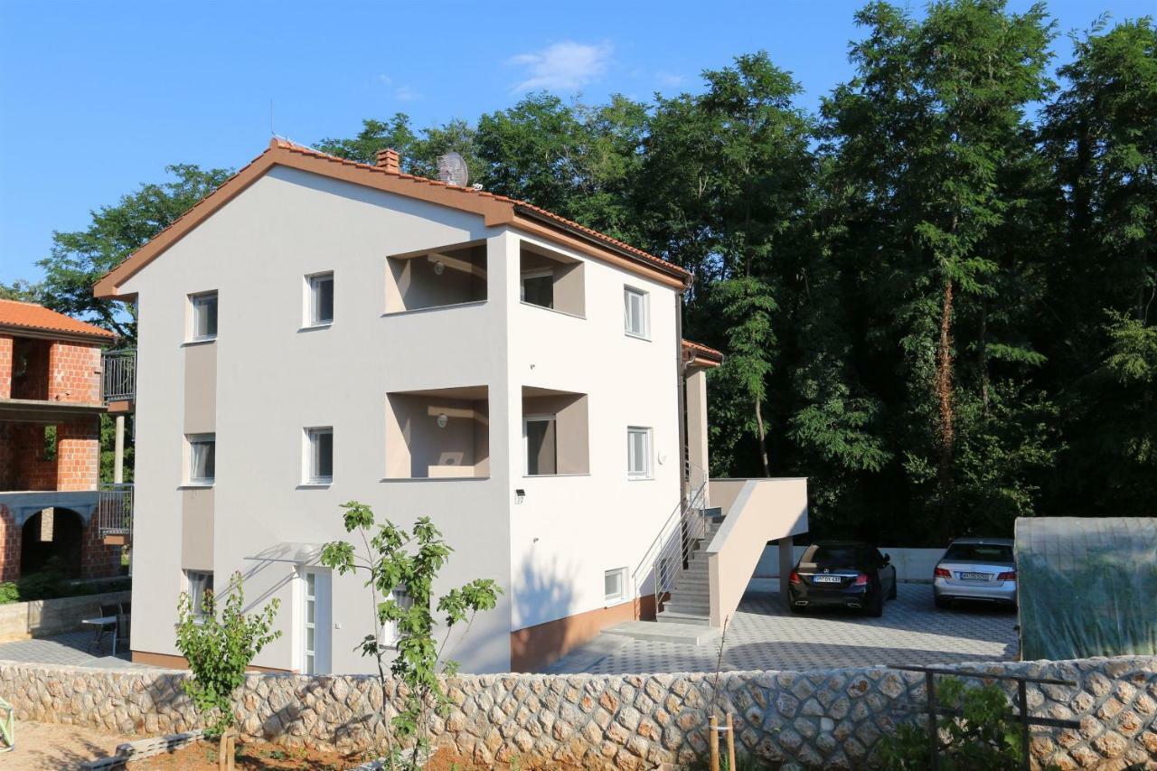 Apartments Maric-Hlapa Soline  Buitenkant foto